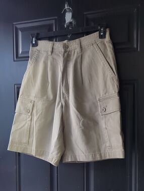 Cherokee Men's Tan Cargo Shorts Size 28
